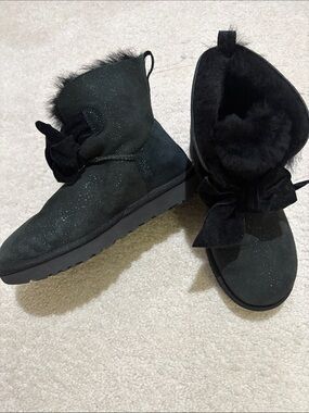 UGG Black Suede Faux-Fur Bow Ankle Booties with Subtle Sparkle